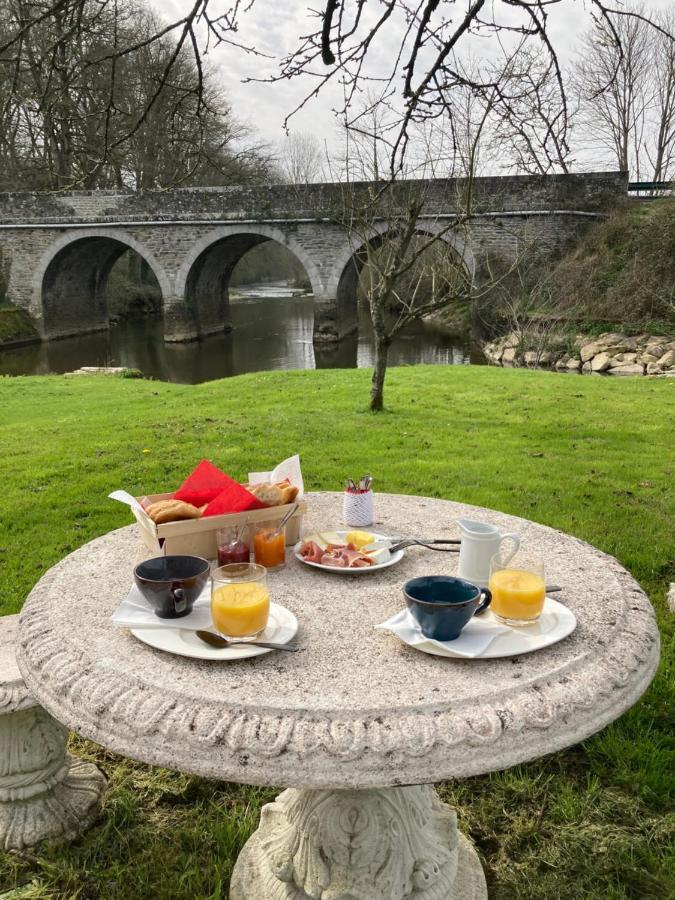 مبيت وإفطار Saint-Aubin-des-Landes Le Moulin De Bretigneul المظهر الخارجي الصورة